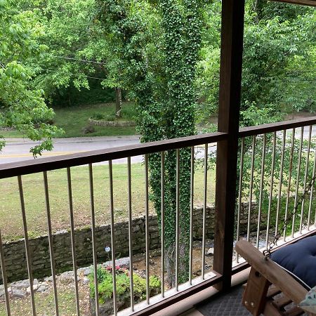 All Seasons Treehouse Village Eureka Springs Exterior foto