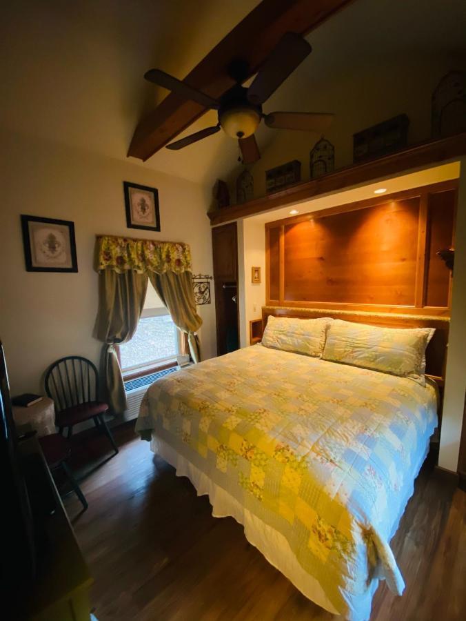 All Seasons Treehouse Village Eureka Springs Exterior foto
