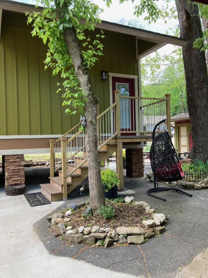 All Seasons Treehouse Village Eureka Springs Exterior foto